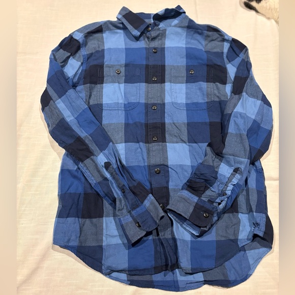 One of a kind flannel with patch - Picture 2 of 4